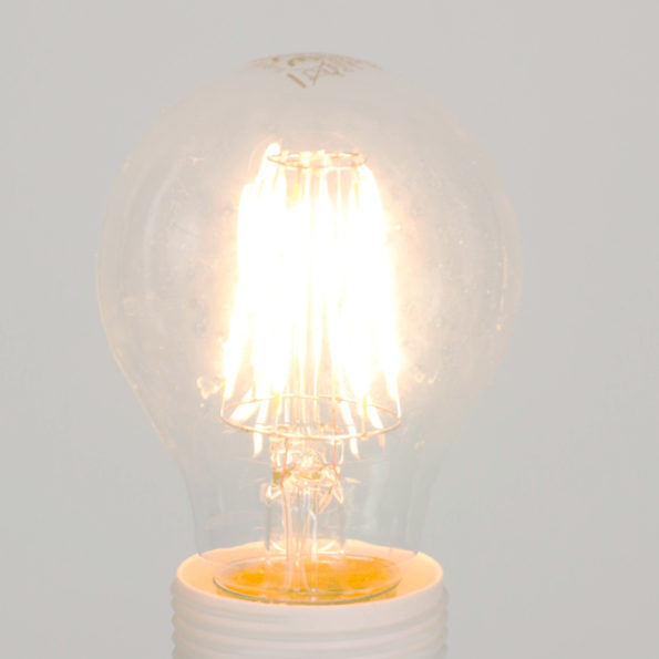 ledfilament, gloeilamp, brandend