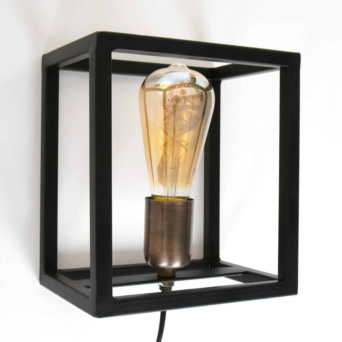 zout gevoeligheid bloemblad Vierkante wandlamp zwart met verweerd goud vintage Glenny | Industriele  lampen online